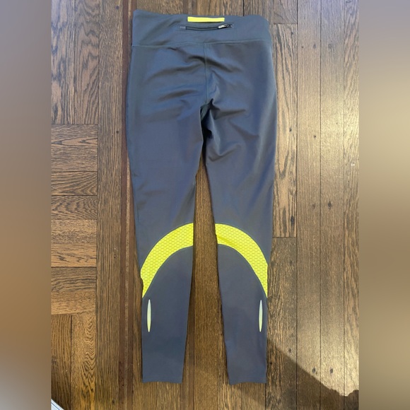 UNDER ARMOUR WORKOUT PANTS - Picture 2 of 2